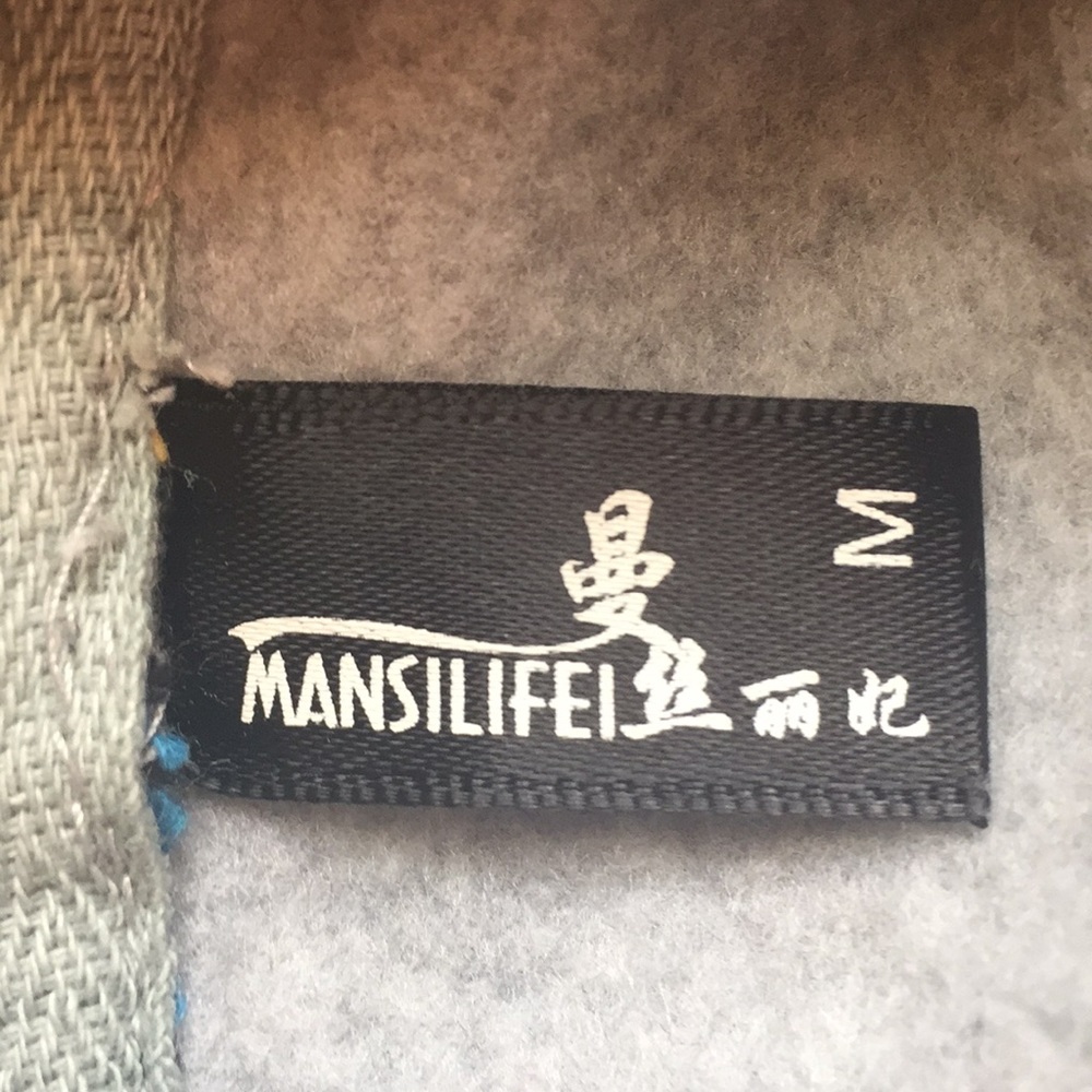 Aztec Pattern Sweatshirt - Picture 3 of 3